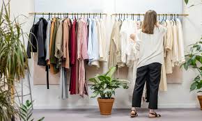 How to Build a Capsule Wardrobe with Eco-Friendly Clothes