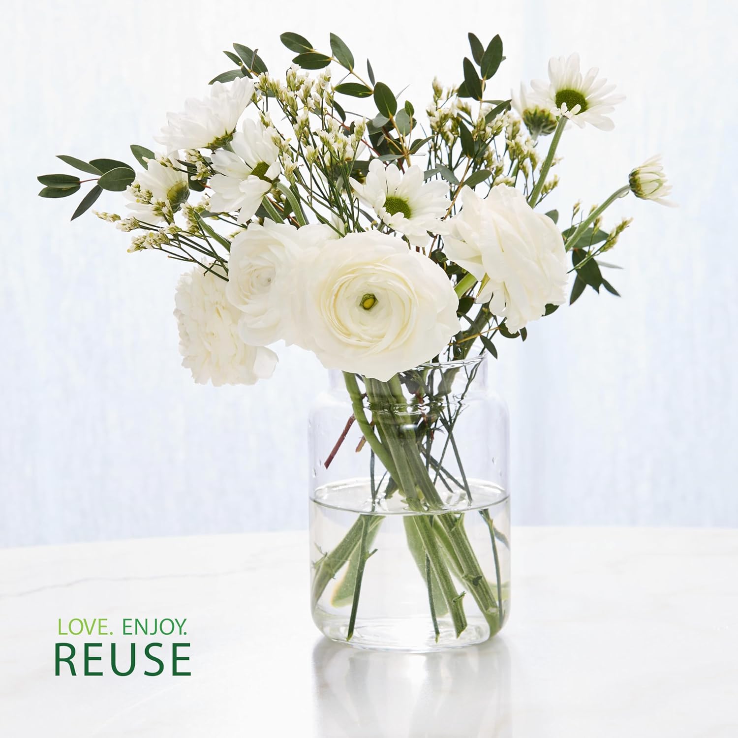 Yankee Candle Autumn Wreath, Fall Scented Candle, 22oz Large Jar with up to 150 Hour Burn Time - Image 9